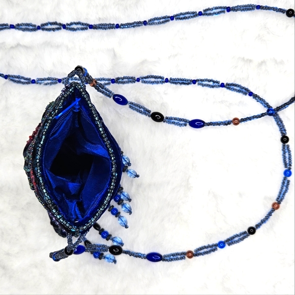 90s VTG Velvet Beaded Bag - Picture 4 of 7